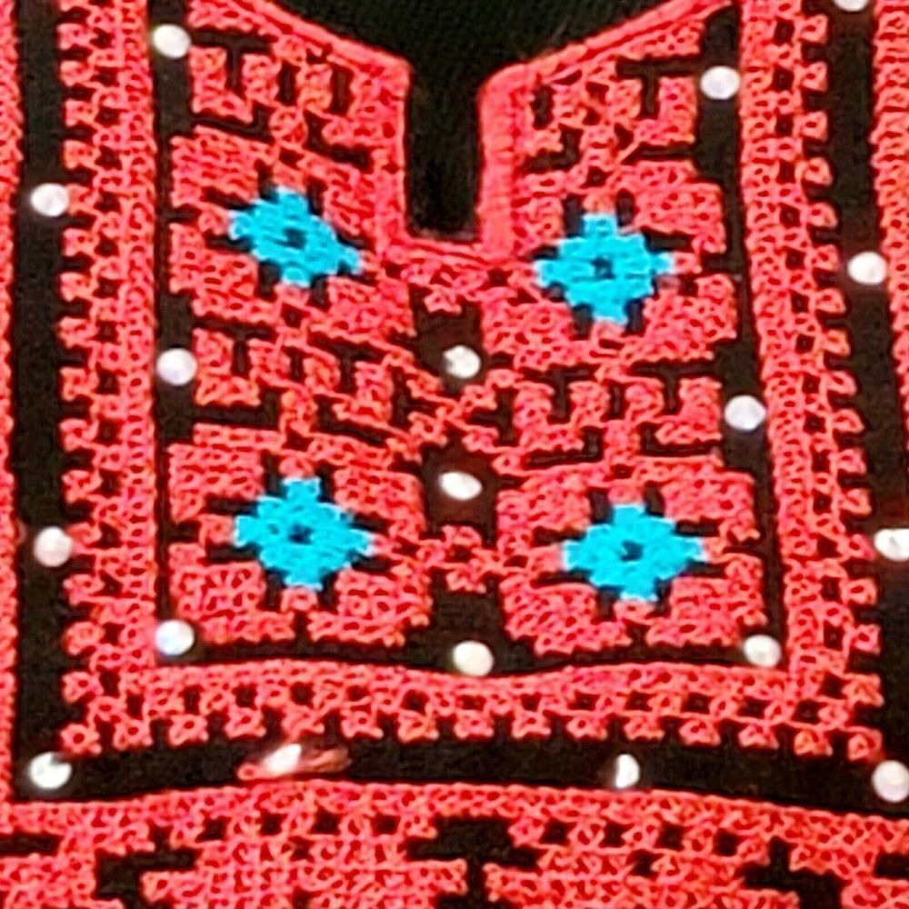 Beautiful Red and Black Embroidery Palestinian Girl Dress Thobe Tatreez Heritage - Picture 4 of 10